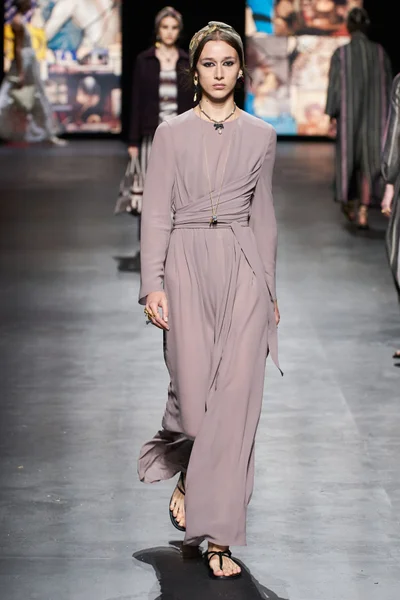 Look 67